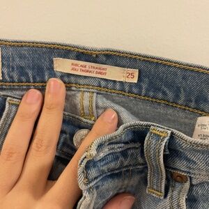 Levi’s Ribcage Straight Jeans